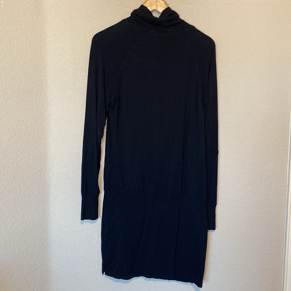 ATHLETA | Women's Duran Tunic Drop Waist Thumb Slits Drop Waist 964416 Black S - Picture 3 of 10